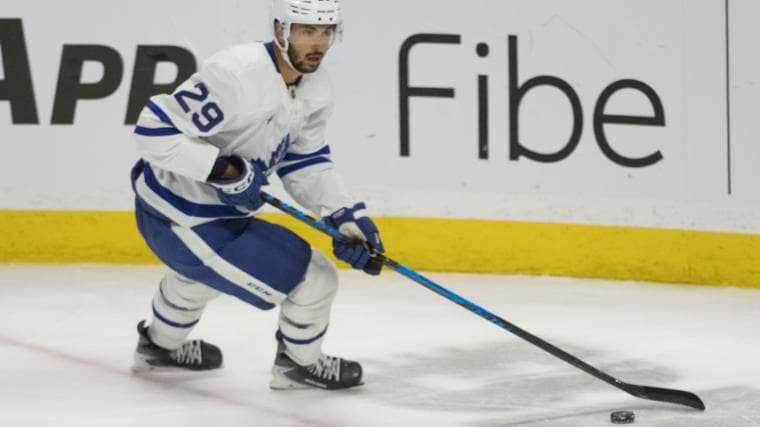 Bo Groulx had the funniest reaction to Craig Berube's firing from Maple Leafs