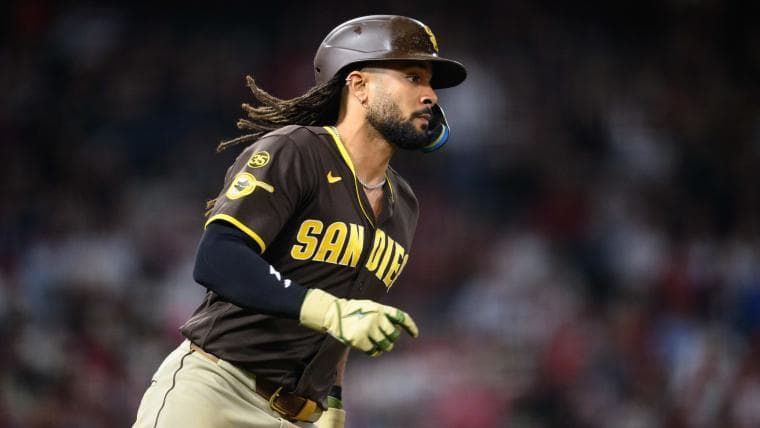 Padres predicted to be potential landing spot for 31 HR All-Star slugger, would create superstar outfield duo with Fernando Tatis Jr.