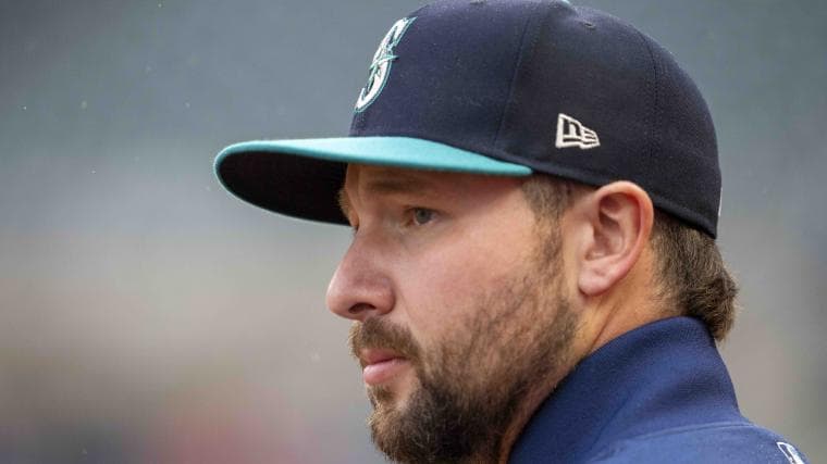 What's wrong with Cal Raleigh? Mariners catcher mystery injury is concerning news