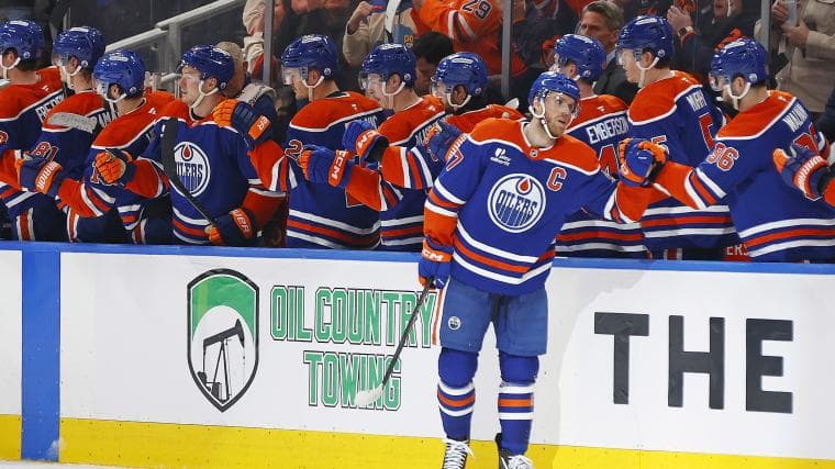 Oilers' Connor McDavid joins Wayne Gretzky as only players in last 100 years with this NHL history