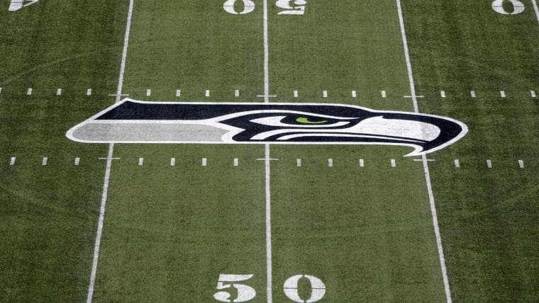 Seahawks may have found offensive line gem in Beau Stephens