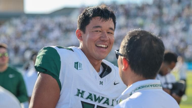 Raiders sign kicker known as 'The Tokyo Toe' after draft