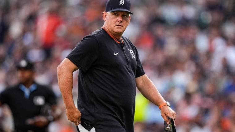 Tigers claim ex-Phillies, Rays 23-year-old righty reliever prospect