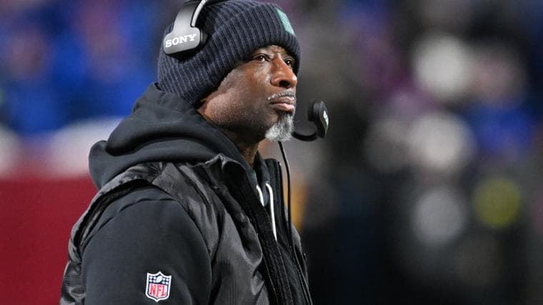 Jets predicted to kick the can down the road at QB for 2027 draft class reason