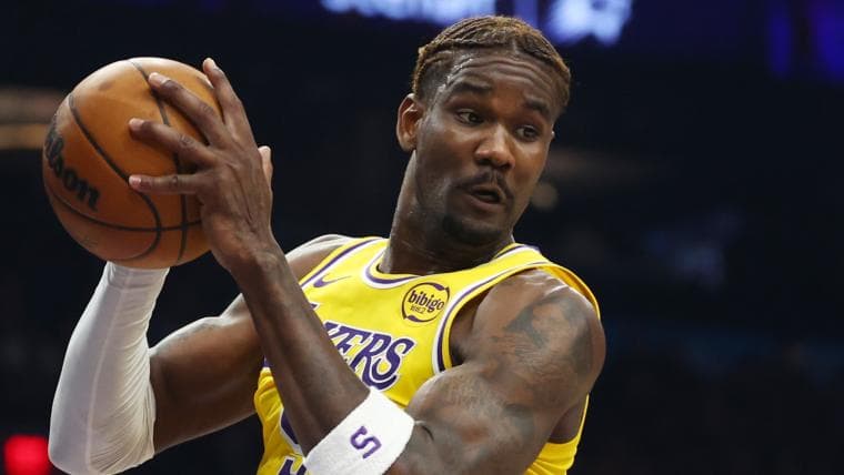 What Deandre Ayton said about his future after Lakers get swept