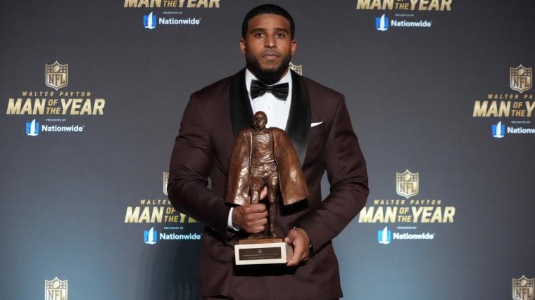 Bobby Wagner Utah State speech: NFL linebacker jokes about becoming 'Dr. Wagner' after earning doctorate degree