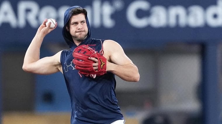 Blue Jays' Ernie Clement is a battle between old-school and new-age baseball
