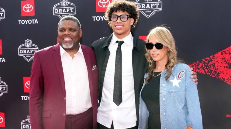 Saints take gamble on Jordyn Tyson at No. 8 despite injury concerns