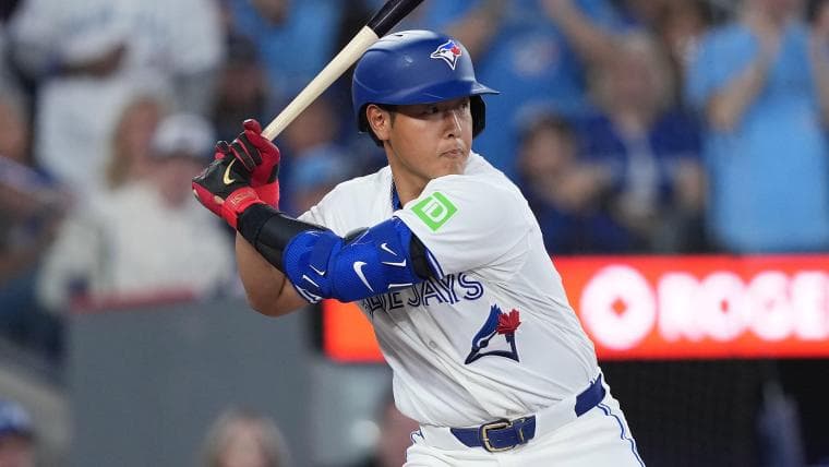 Kazuma Okamoto helps Blue Jays rebound after dropping sixth straight series