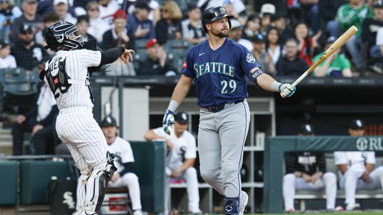With Mariners' Cal Raleigh off MLB's consecutive hitless list, Cardinals' Thomas Saggese slumps into pole position
