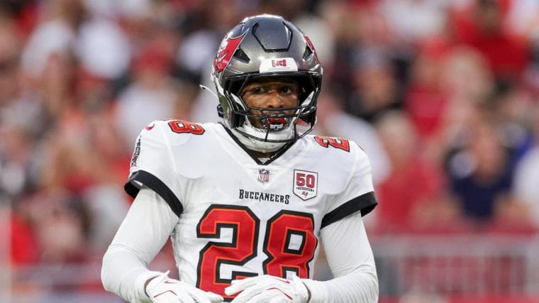 Shilo Sanders goes viral for bizarre stepmother pickup line days before NFL Draft