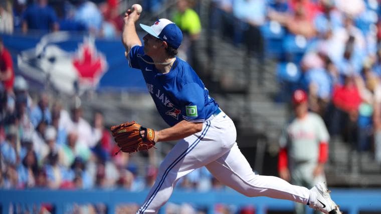 Blue Jays' Chad Dallas gets surprise shoutout, suggested as Toronto rotation solution