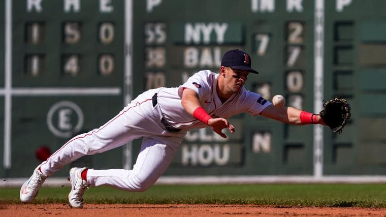 Tigers acquire ex-Red Sox, Mets veteran shortstop in trade with Nationals