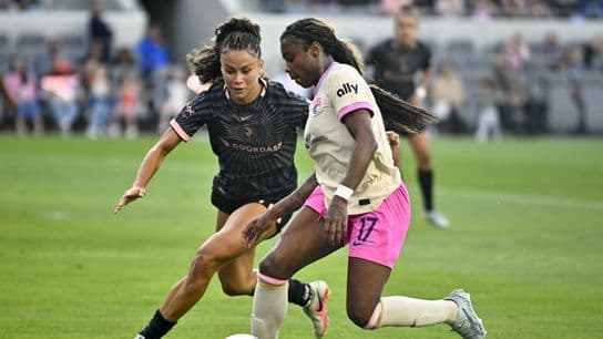 Wave hand Angel City fourth straight loss in 2-1 rivalry win
