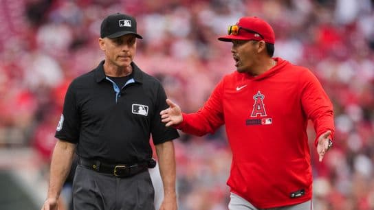 Kurt Suzuki ejected in Angels loss