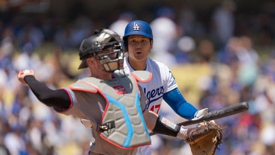 TST Images: Marlins defeat Dodgers, 3-2, in Los Angeles