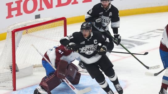 TST Images: Avalanche defeat Kings, 4-2, at Crypto.com Arena