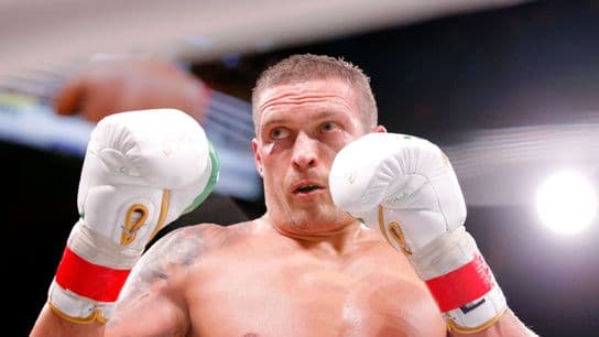 Usyk defends his throne at the pyramids against kickboxing legend Rico Verhoeven