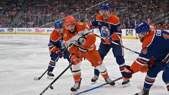 Ducks prove playoff worth, but drop Game 1 late in Edmonton