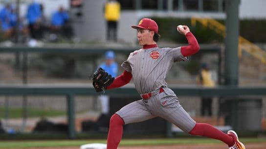 USC prevails in extra innings after nail-biting finish over Oregon