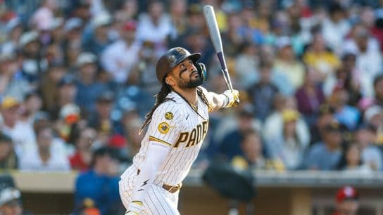 Tatis Jr., Machado end scoring drought, Padres top Cardinals