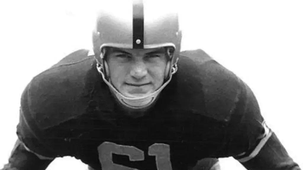 Army football Hall of Famer Bob Novogratz passes away at 89