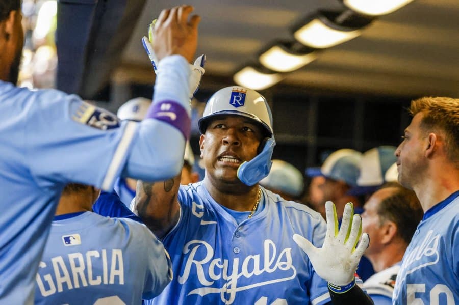 Royals, Hallmark Cards plan move to new downtown Kansas City stadium