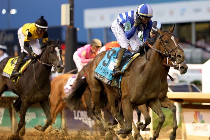 Always a Runner wins Kentucky Oaks in just her third career start