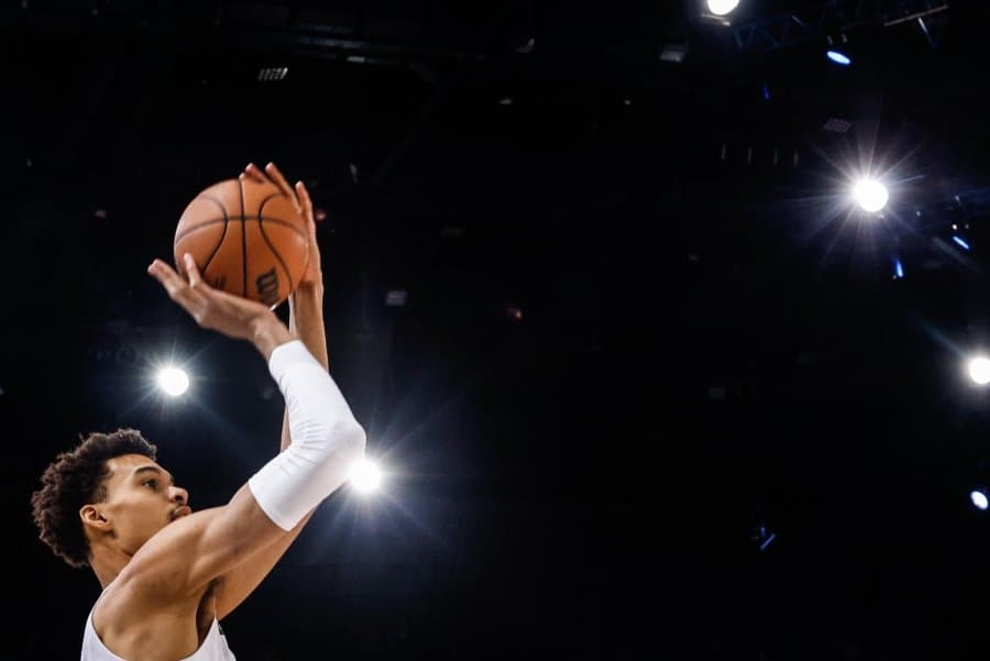 Victor Wembanyama scores Spurs record 35, fuels win in playoff debut