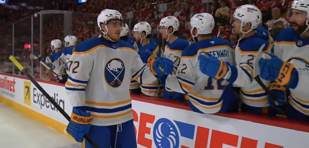 Watch: Tage Thompson nets 90-footer off goalie's leg to help Sabres beat Canadiens