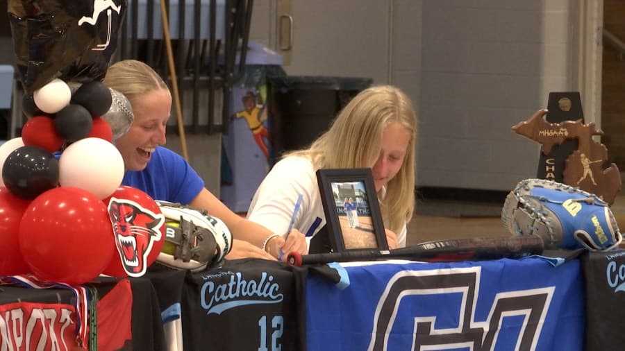 Lansing Catholic celebrates 11 student-athletes who will play at next level