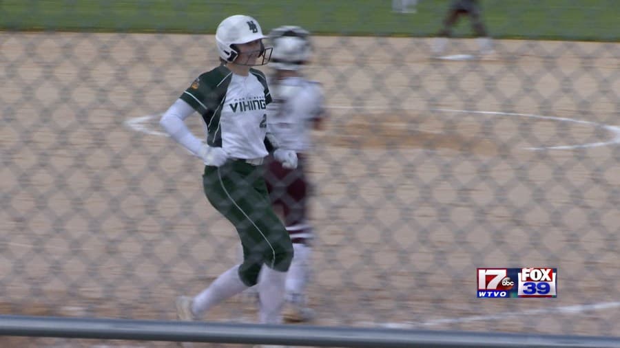 North Boone rallies past Dakota in battle of two of the top softball programs in Illinois