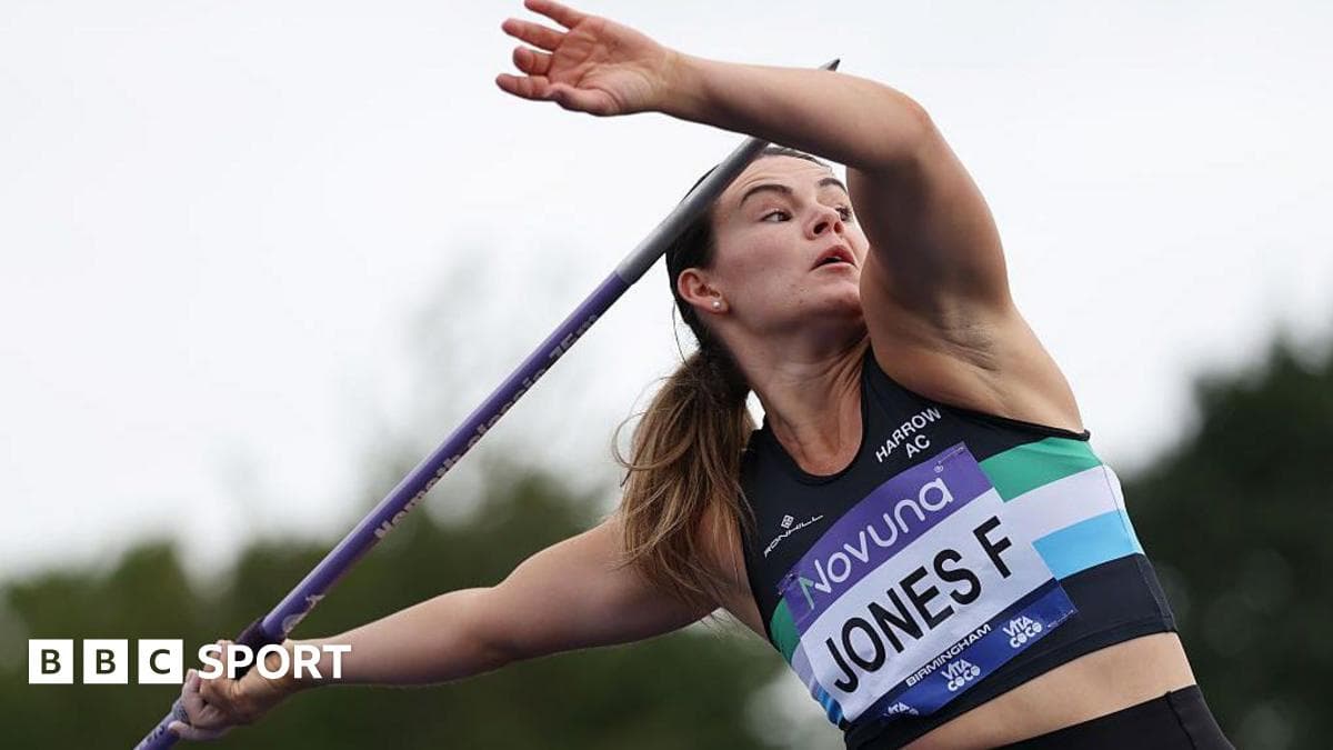 Weekly sports quiz: How much does a pro's javelin cost?