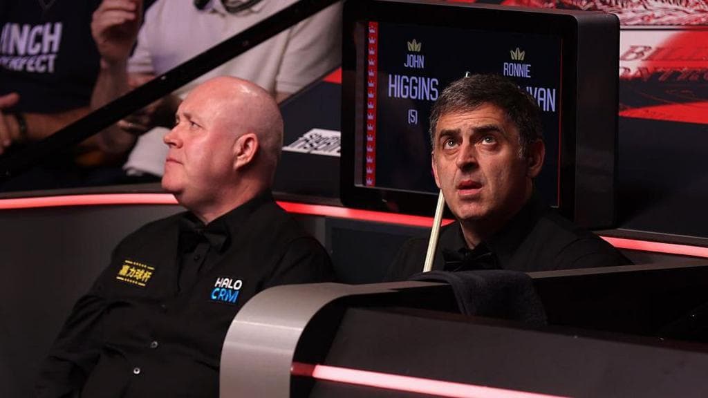 John Higgins (left) and Ronnie O'Sullivan