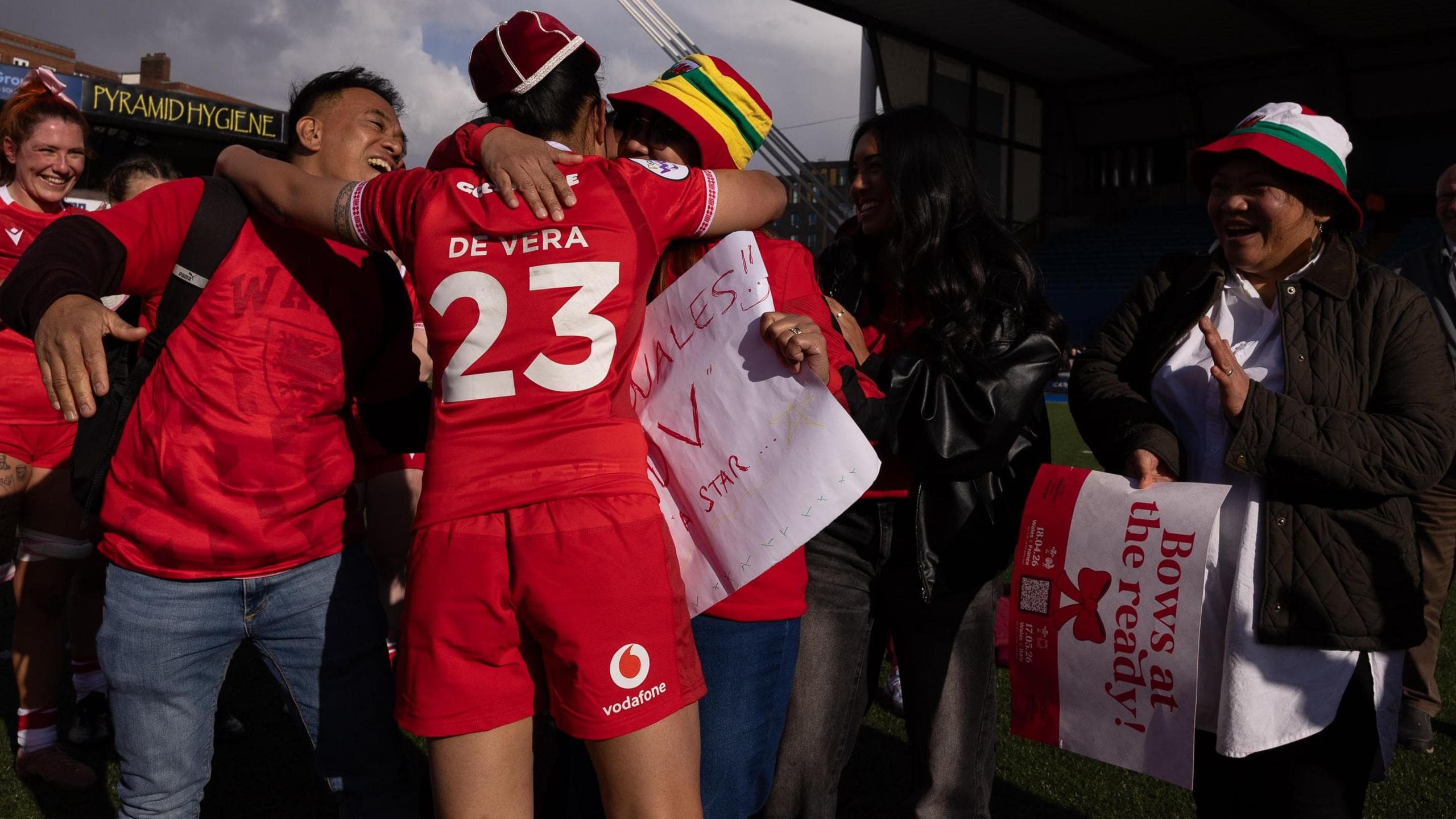 Jenna De Vera with her family after receiving her first match cap