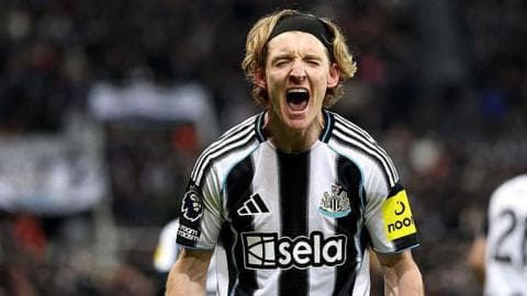 Anthony Gordon shouts in joy while celebrating scoring Newcastle's second goal against Tottenham Hotspur in December 2025