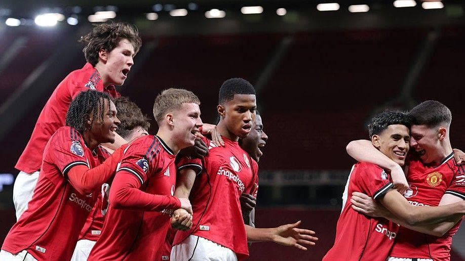 Carrick presence inspiring for Man Utd kids, says Fletcher