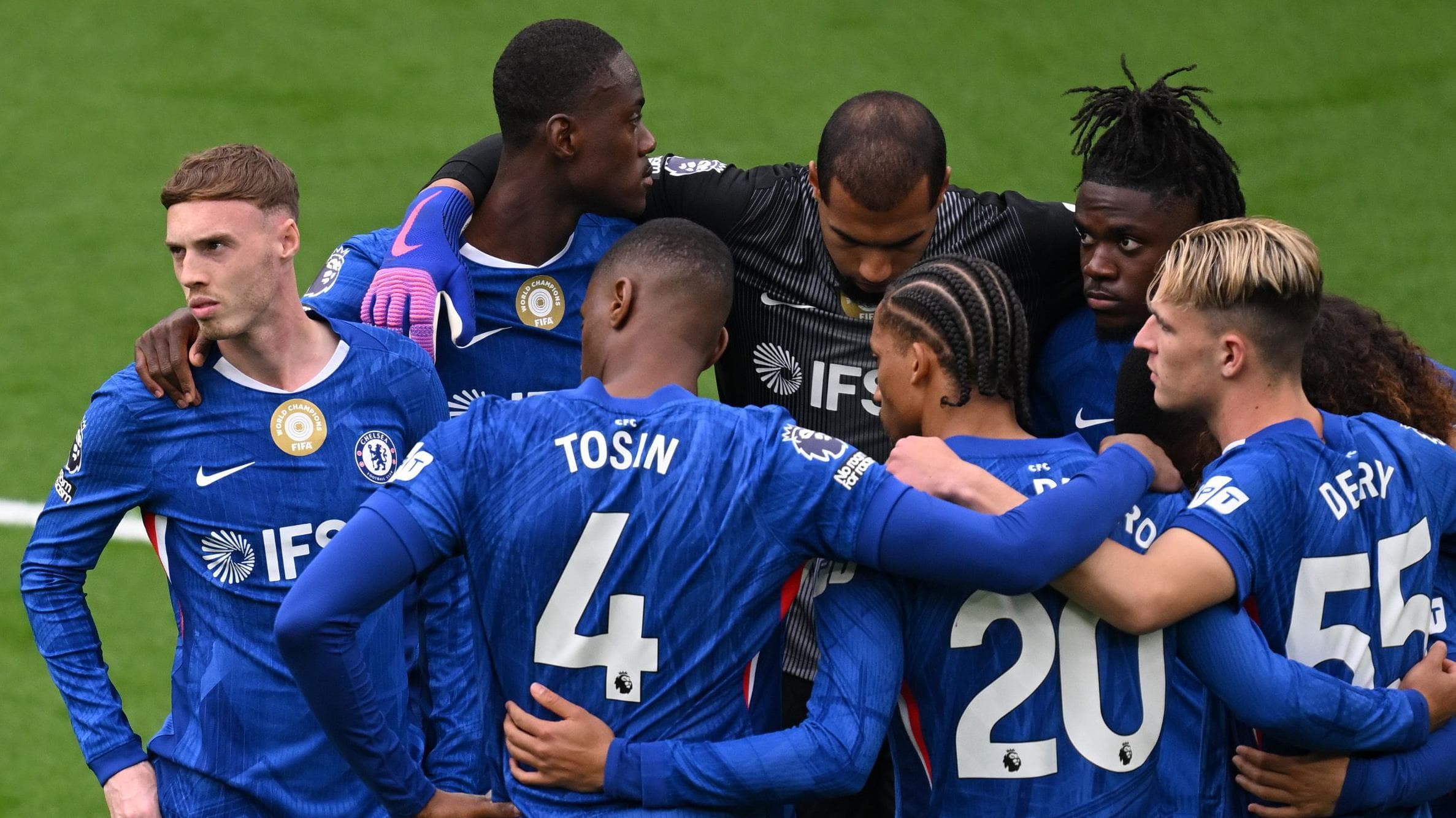 Would FA Cup win paper over the cracks for Chelsea?
