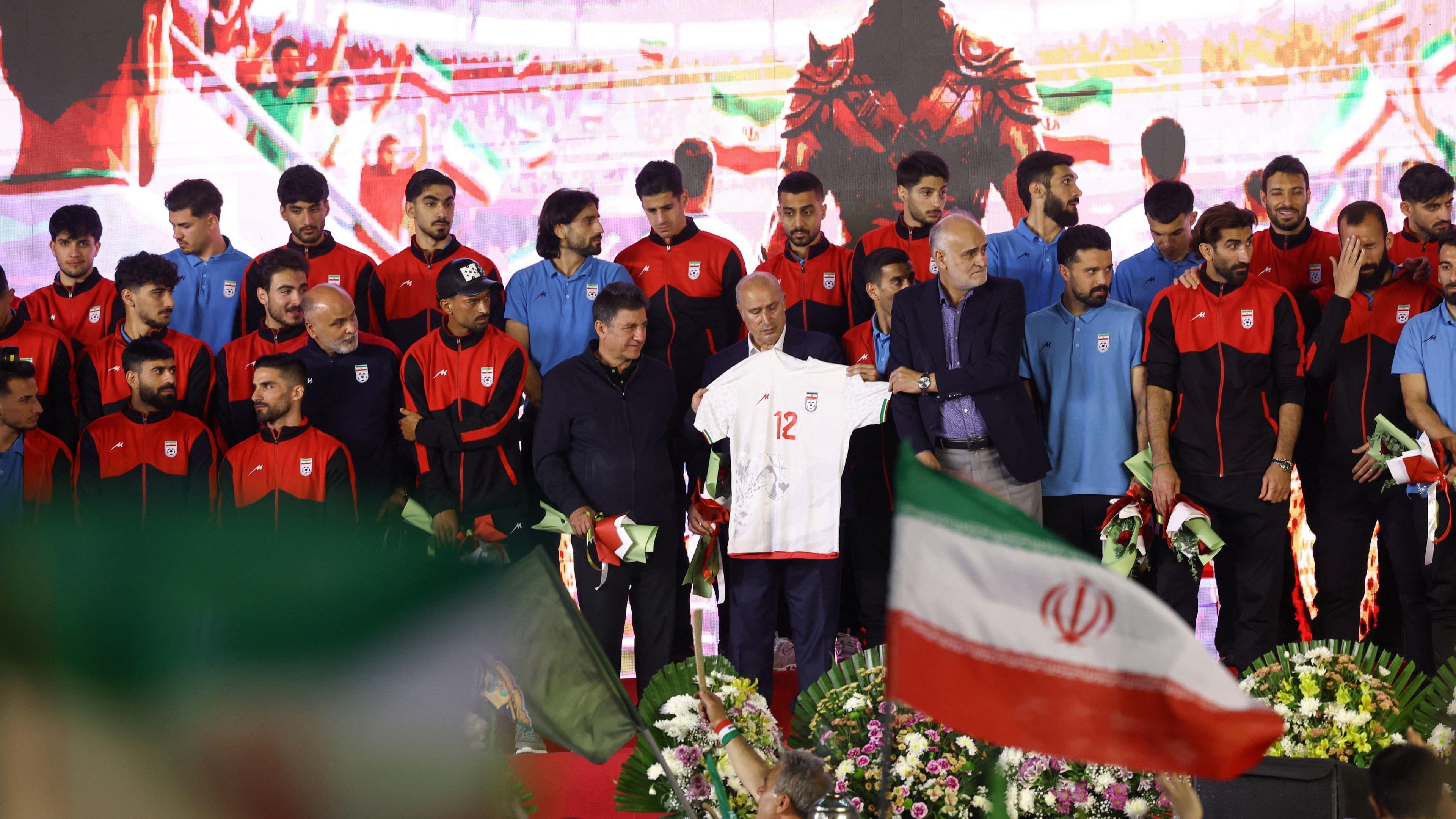 'Iran still waiting on World Cup visas'
