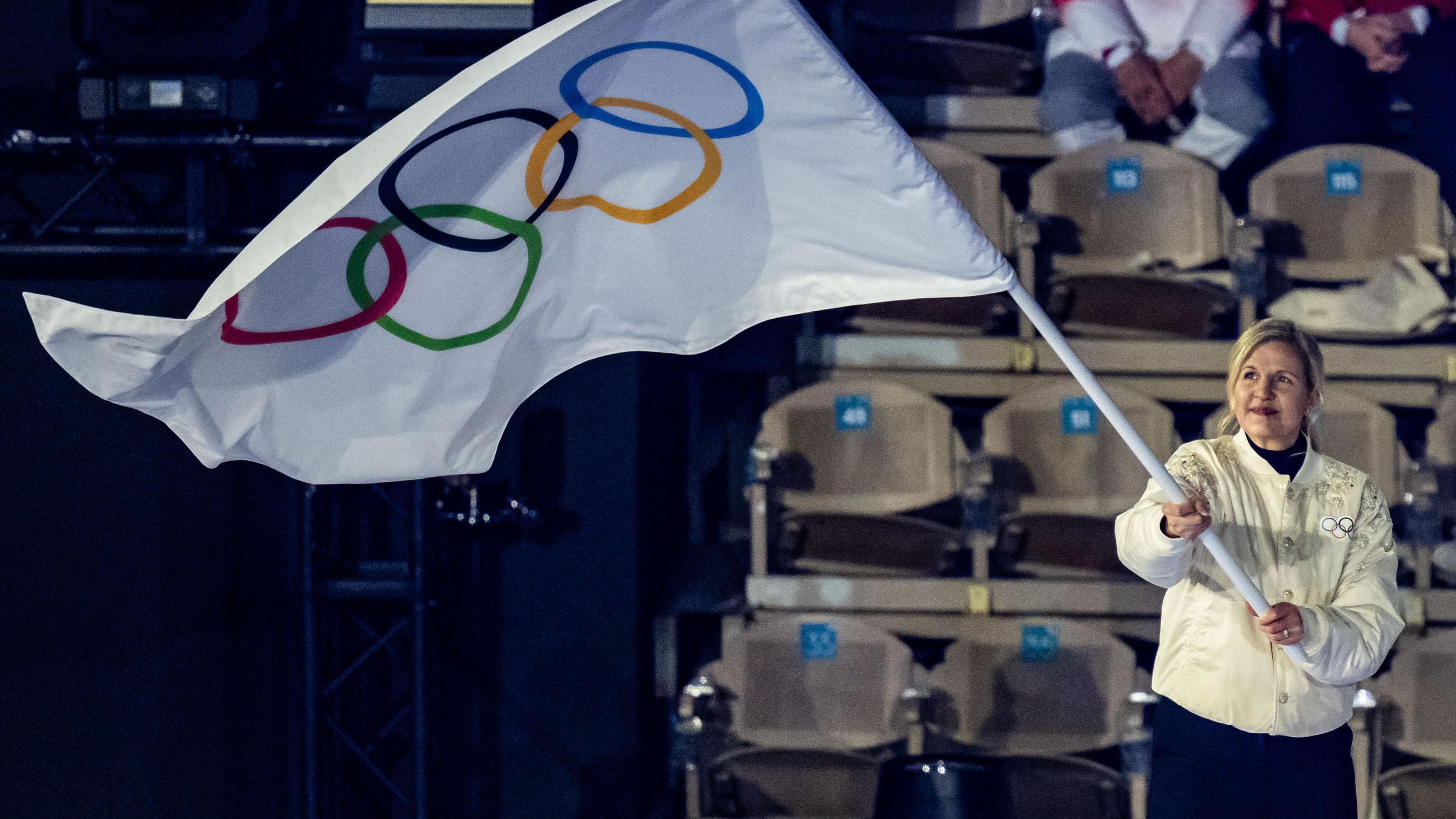 IOC lifts ban on Belarus but Russia still suspended