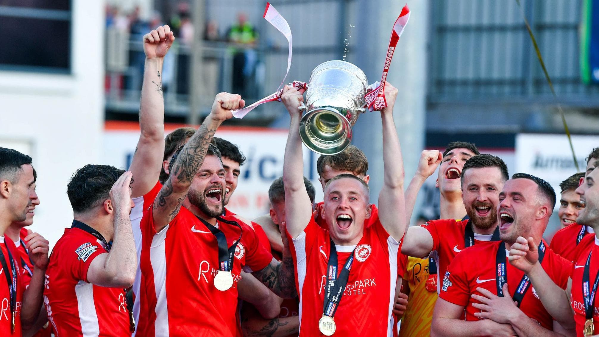 How did Larne regain the Irish Premiership?
