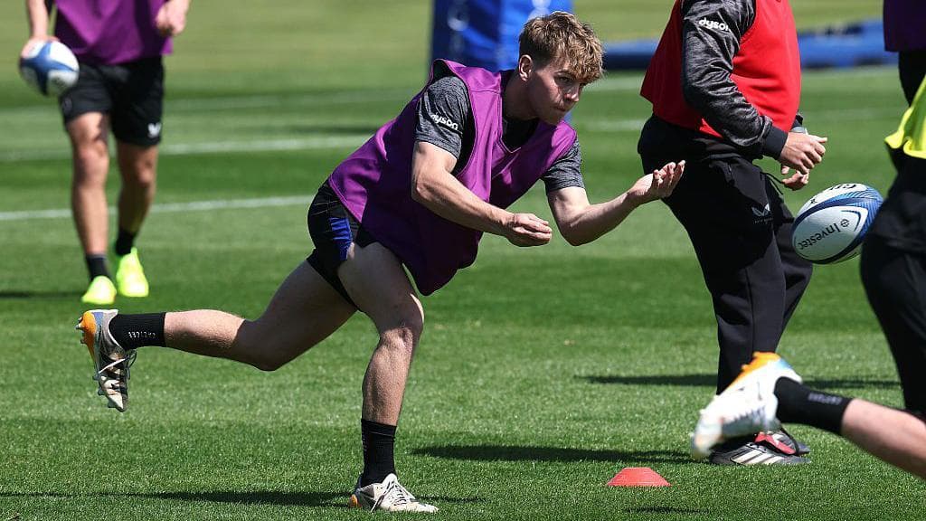 Bath could call on teenager Mears for semi-final