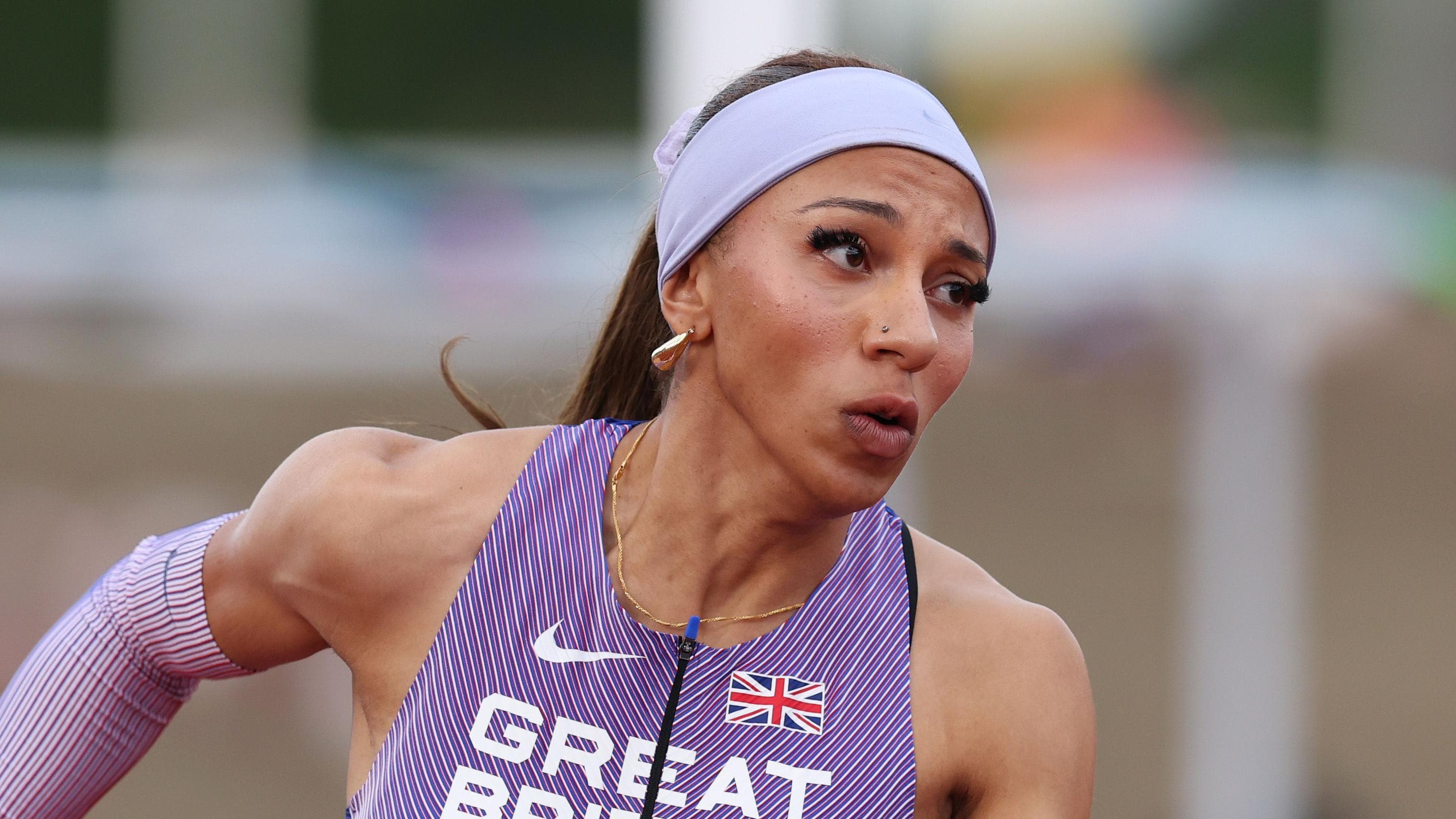 GB win 4x400m mixed bronze as five teams make Worlds