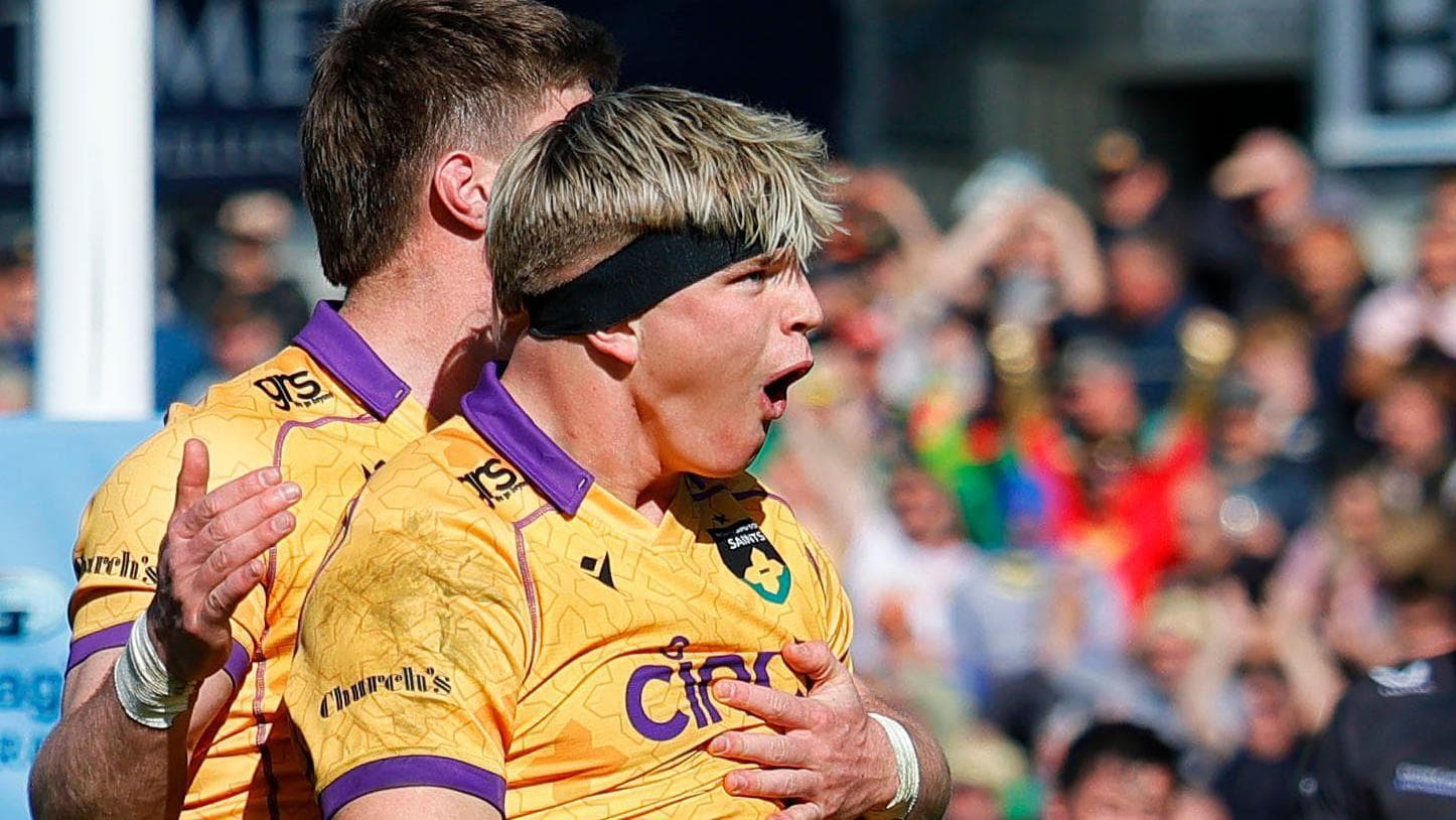 Last-gasp try gives leaders Northampton victory at Exeter