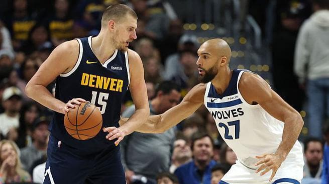 Jokic's triple-double draws Denver into contention