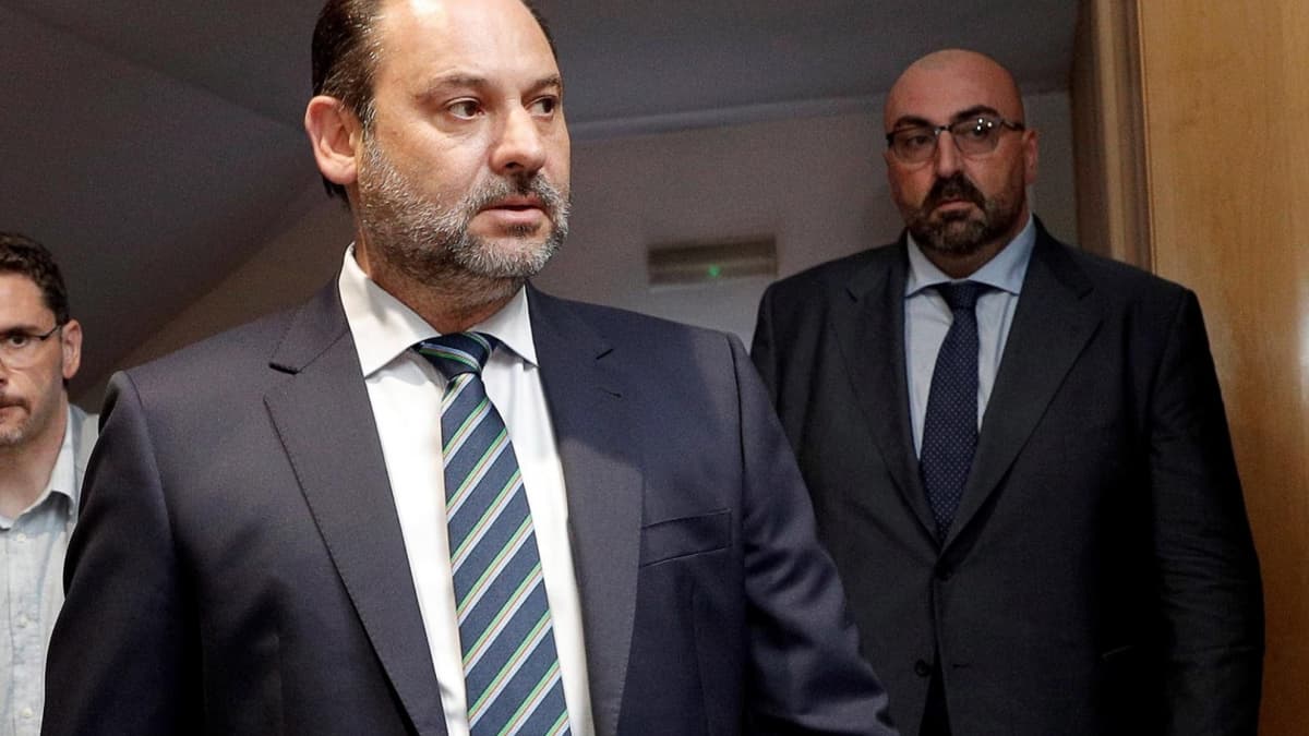 Ăbalos, sobre su ruptura con JĂ©sica RodrĂguez: âDescubrĂ el significado de la palabra ghostingâ