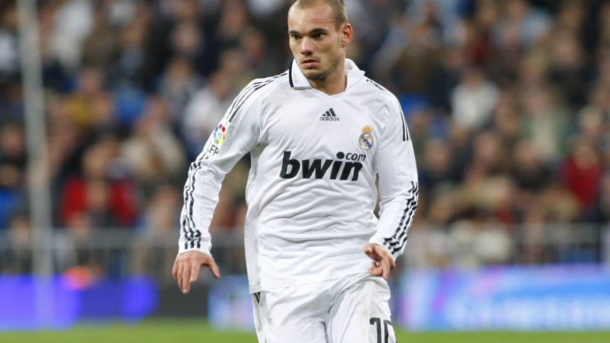 Sneijder carga contra el vestuario del Real Madrid: âQuĂ© estupidezâ