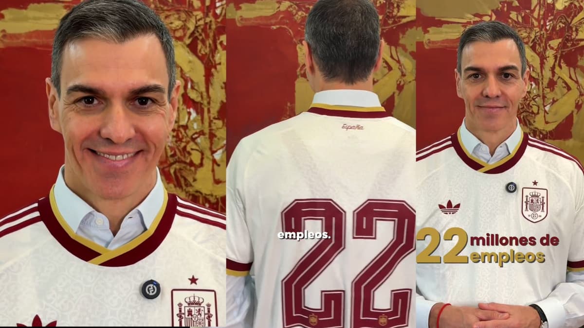 Pedro Sánchez se pone la camiseta de España para celebrar un récord