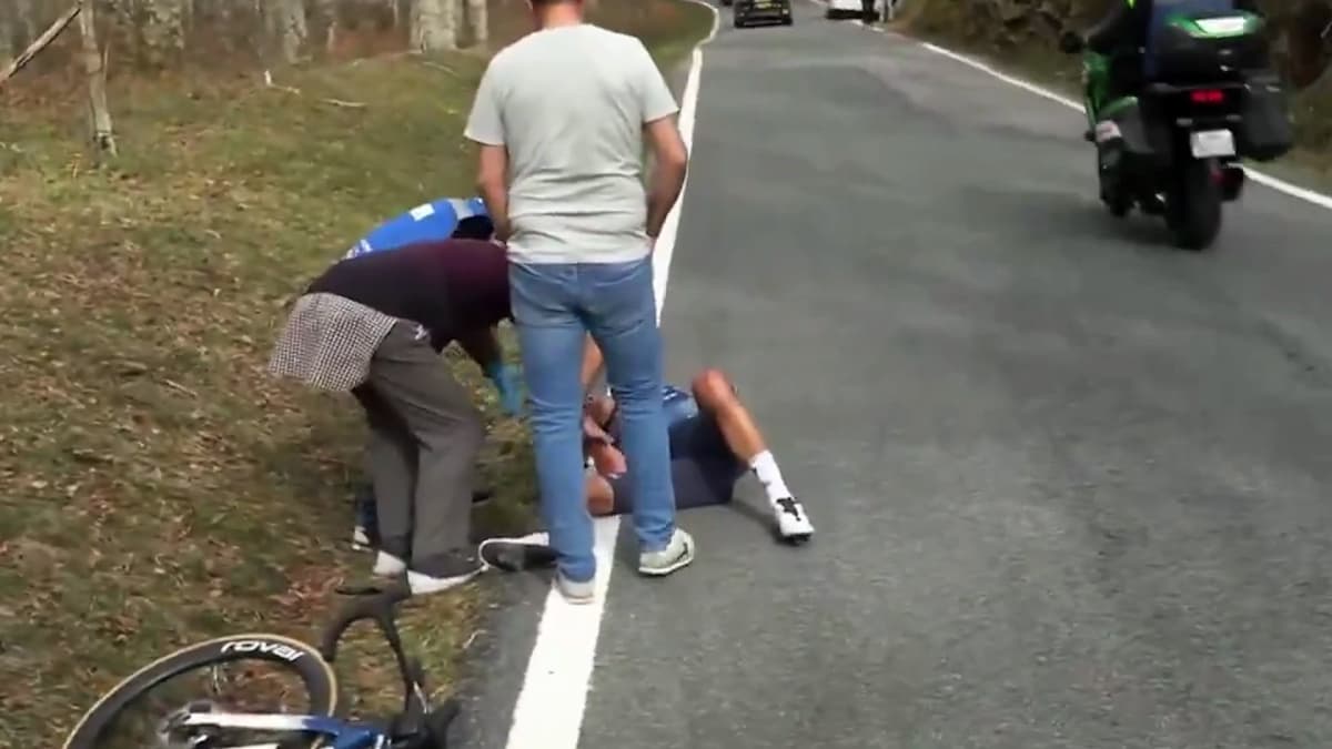 Landa frena a tiempo en la Itzulia: sin lesiones graves, pero obligado a parar