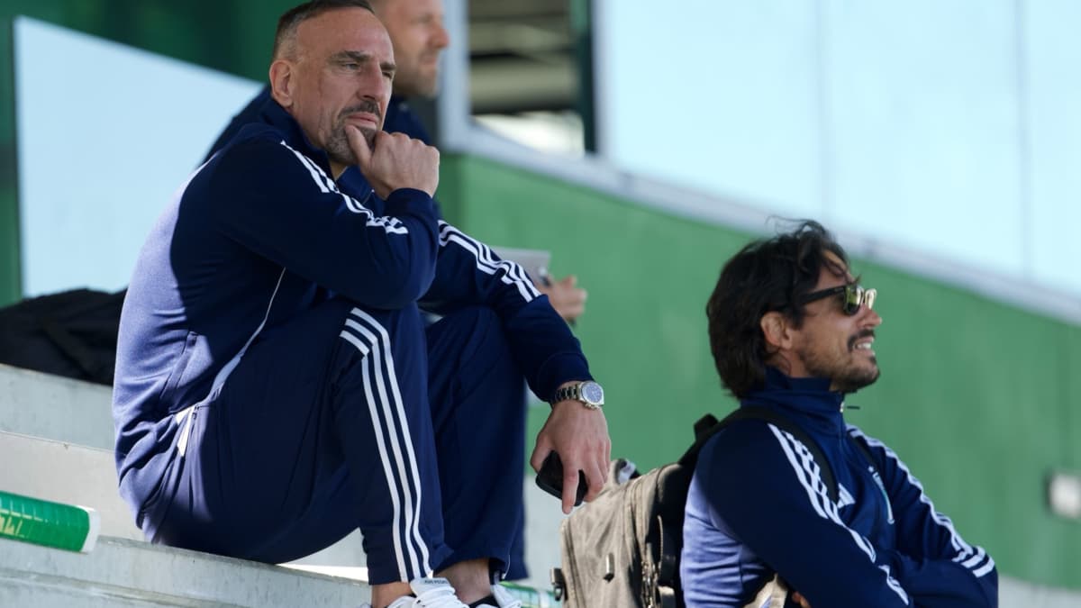 Ribery quiere aprender de José Alberto: en el entrenamiento del Racing